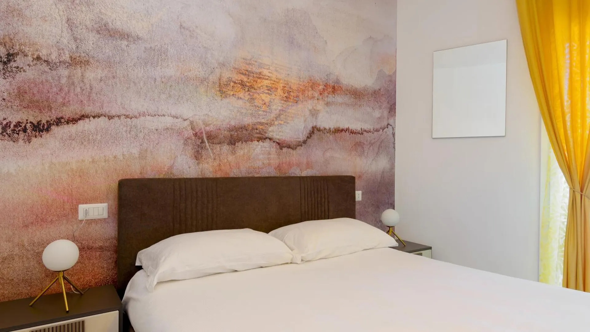 Guest house Actus Palace Rooms & Apartments By Ghor Rome Italy