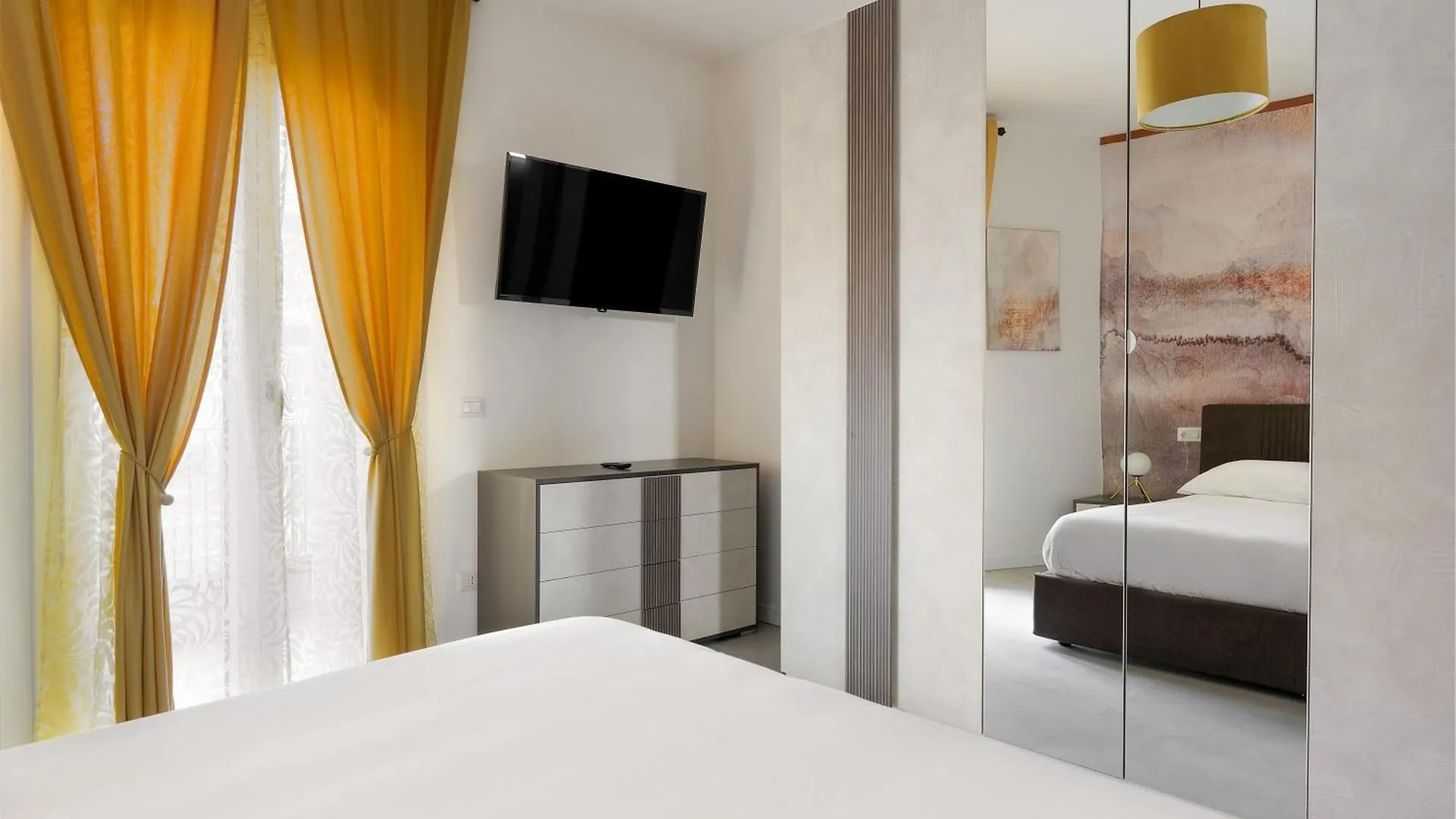 Actus Palace Rooms & Apartments By Ghor Rome Guest house
