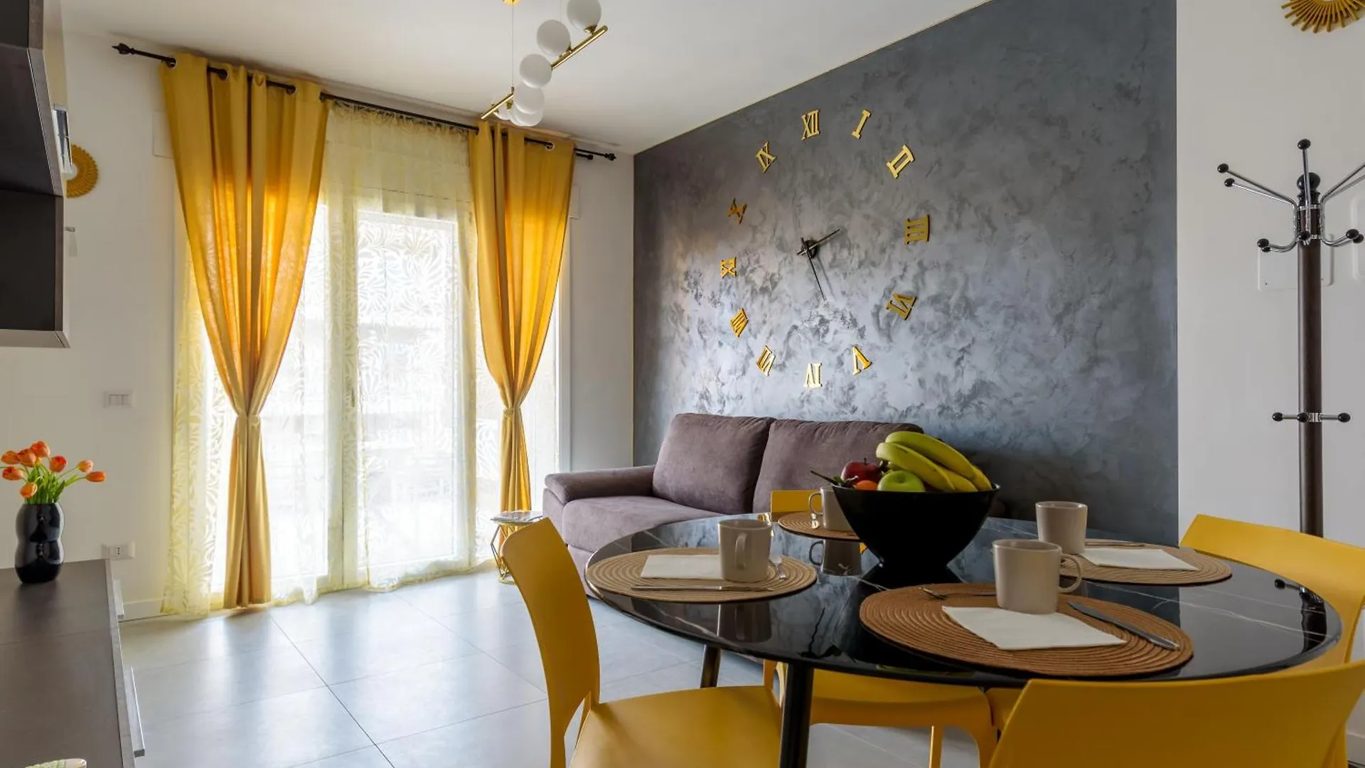 Actus Palace Rooms & Apartments By Ghor Rome Guest house