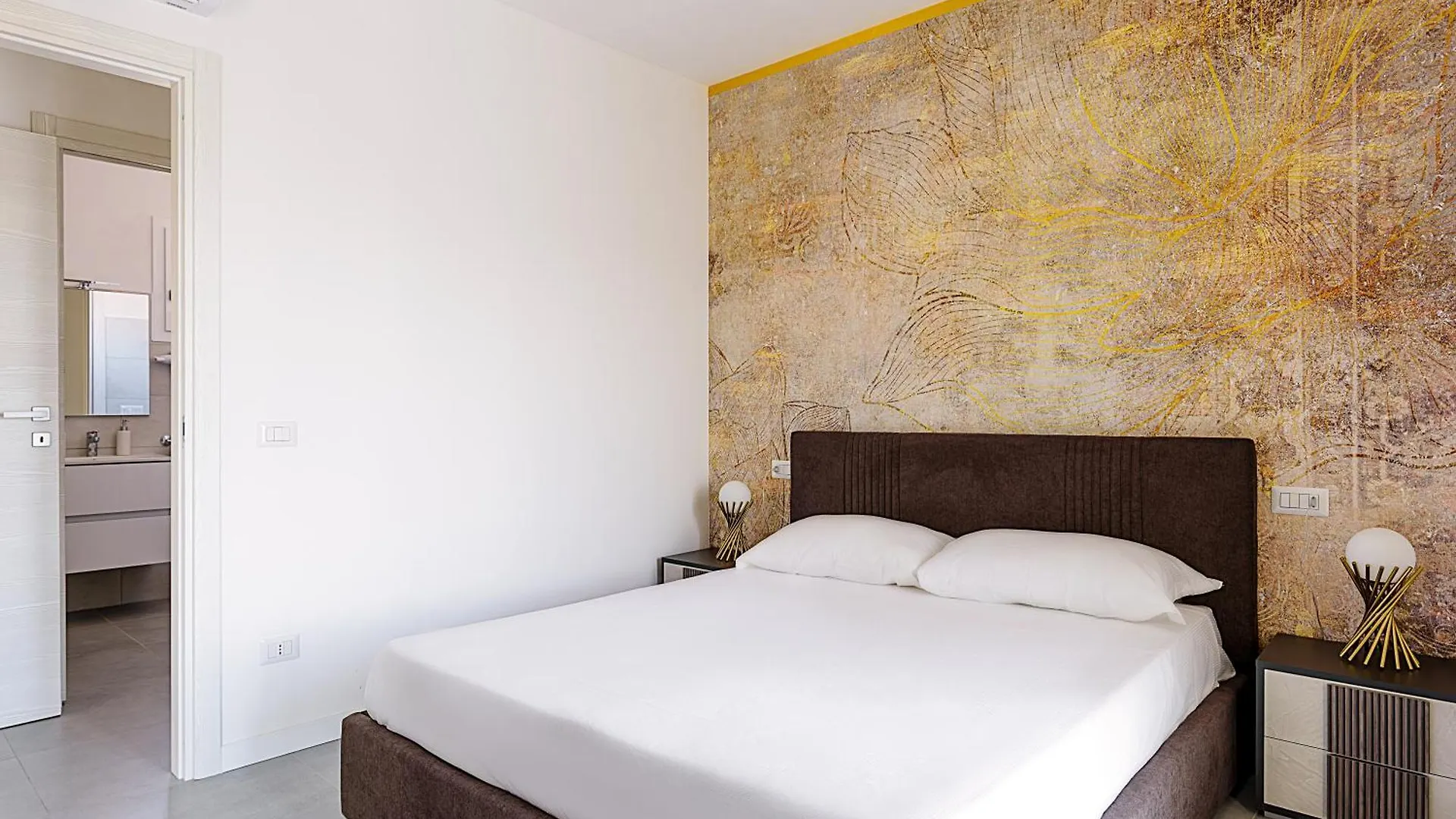 Actus Palace Rooms & Apartments By Ghor Rome 0*,  Italy