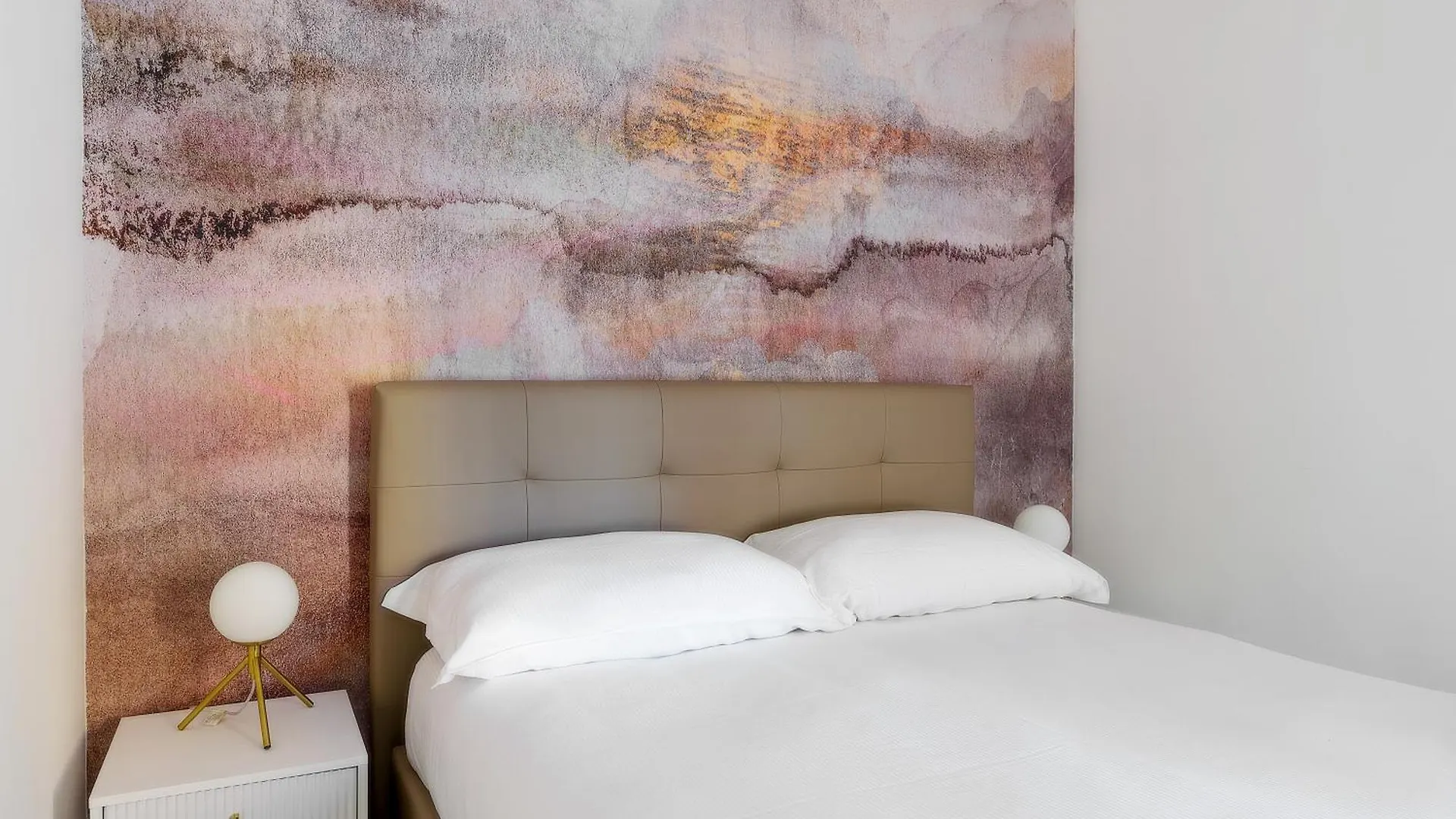 Guest house Actus Palace Rooms & Apartments By Ghor Rome